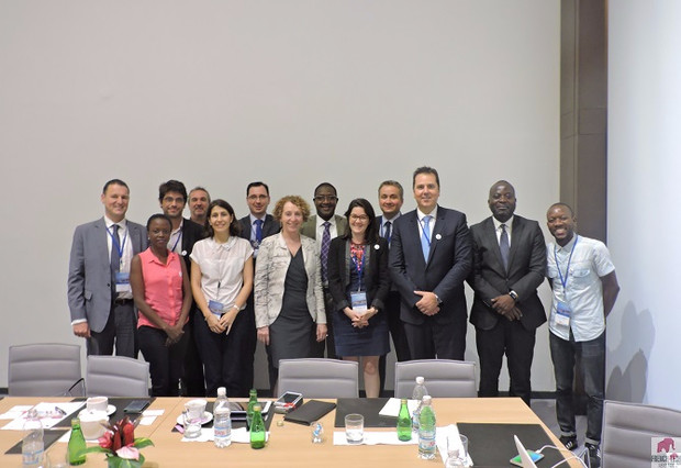 Mme Muriel Pénicaud accompagné du comité de pilotage , de la team digitale de la FrenchtechAbidjan